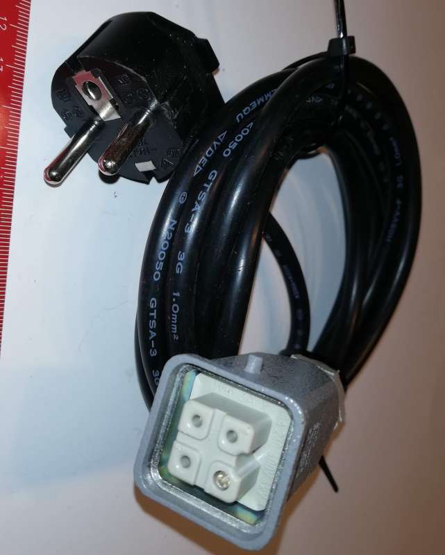 napájecí kabel s koncovkou pro automatizaci