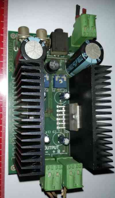 není skladem - osazená deska z demontáže, na rozebrání na součástky, asi nf zesilovač  (PP15594)