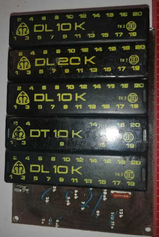 deska s moduly METRA 1x DL20K, 3x DL10K, 1x DT10K    .. cena na dotaz / price on request