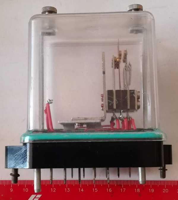 krabička z relé RP92 a podobné, bez relé