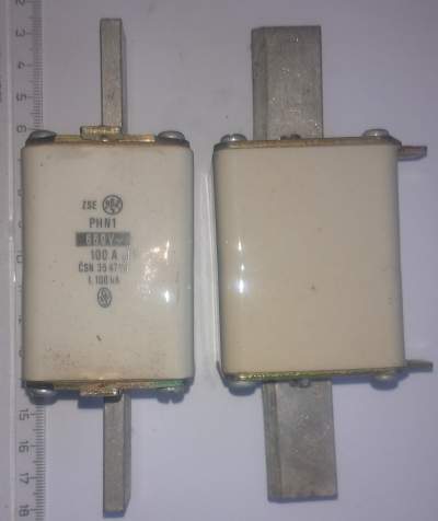 pojistka PHN1 100A 600V