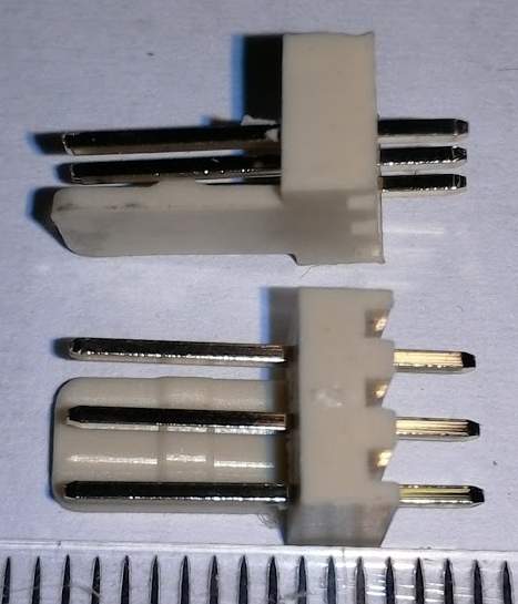 Konektor se zámkem PSH02-03PG, rozteč 2,54mm .. balení 100 ks za 80Kč