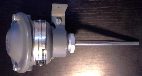 Pt100/B/2 -70° do +200°C 405112125701  IP55  .. cena na dotaz / price on request