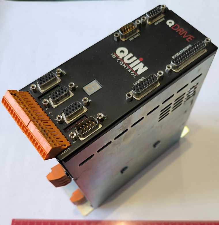 PTSQ4204/S 230V/4A IRT11823 Quin Systems Qdrive .. použitý / used .. cena na dotaz / price on request