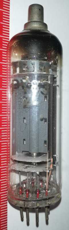 Elektronka PY83 TESLA