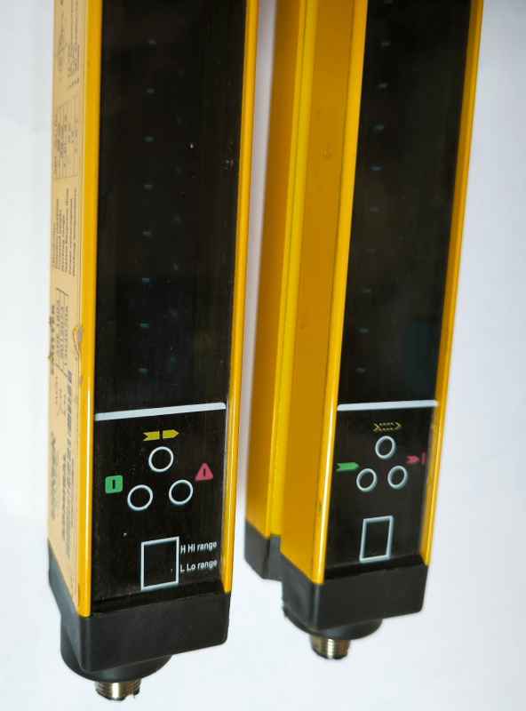 REER Admiral Safety Light Curtains - ADE1803 8012074 + ADR1803 8012075 , height 1810mm   .. cena na dotaz / price on request
