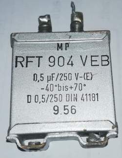 C RFT904VEB 0,5uF 250V pájený