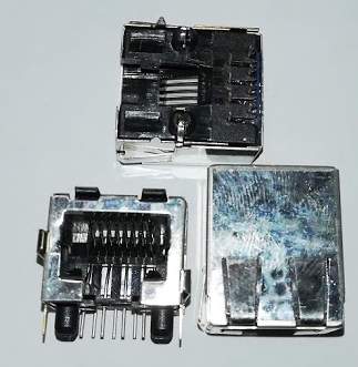 RJ45 zásuvka stíněná do pl. sp.