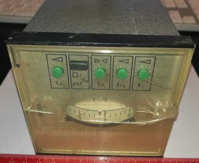 RK26A regulátor -10 až +40°C, starší,  .. cena na dotaz / price on request