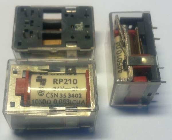 není skladem - relé RP210-24Vss-2P .. balení 30ks