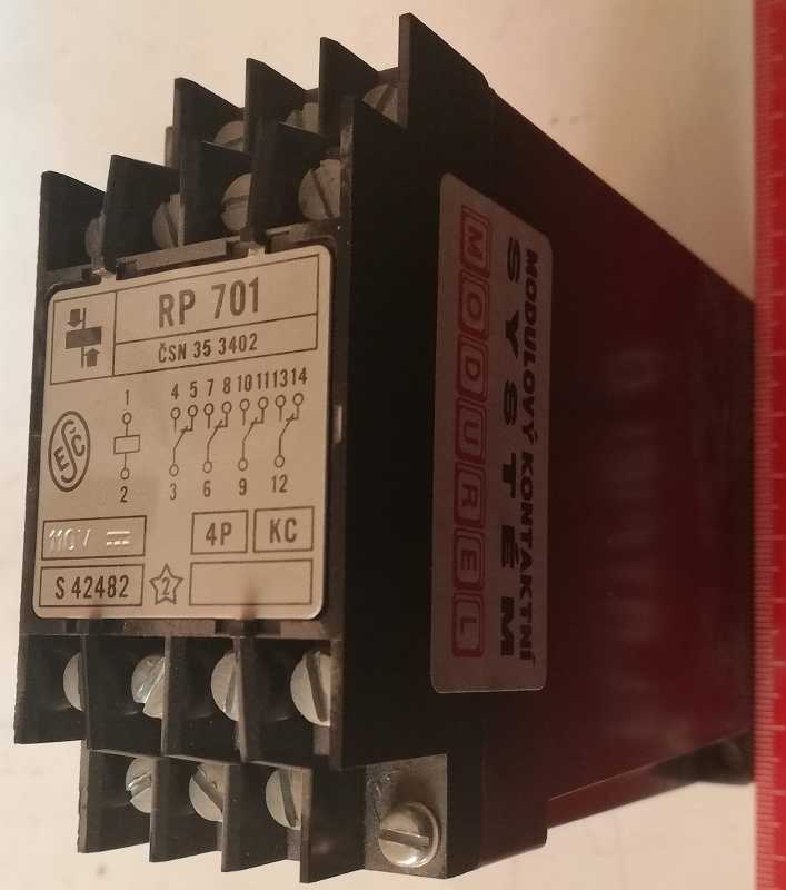 není skladem - relé RP701 - 110V 50Hz - 4P KC