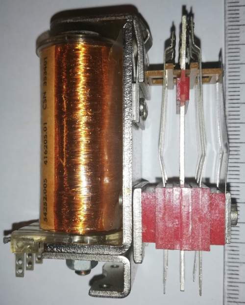 RP81-24Vss-3P - relé  .. cena na dotaz / price on request