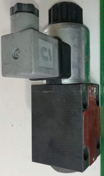 RPE3-062A51/02400E1K1 starší  .. cena na dotaz / price on request