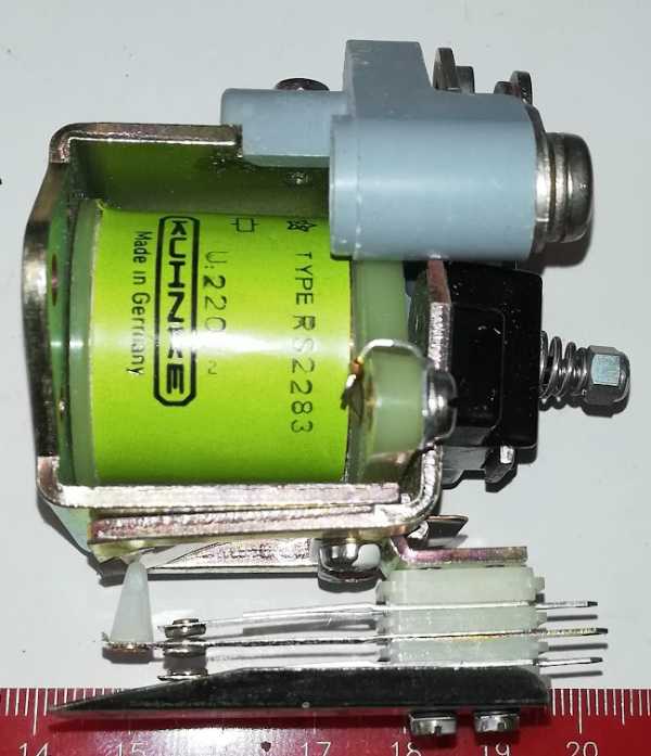 relé KUHNKE RS2283 220V stř.  .. cena na dotaz / price on request