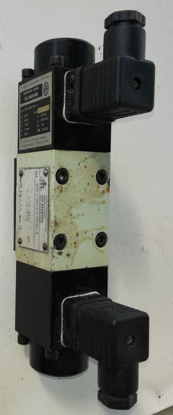 RSE1-062J75/024S-1 + 2xEPS-045H/196S-1, z demontáže   .. 196V.. cena na dotaz / price on request