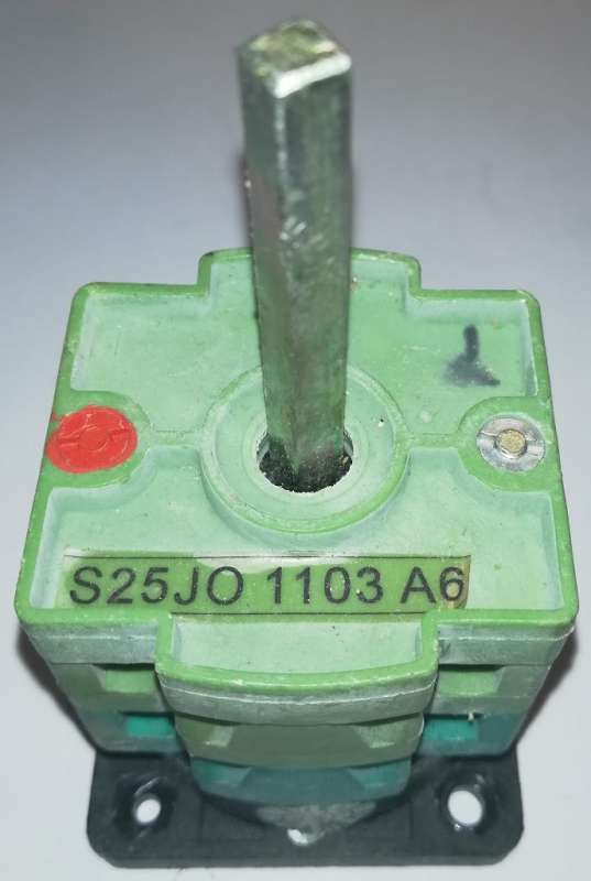 přepínač S25JO1103A6, použitý