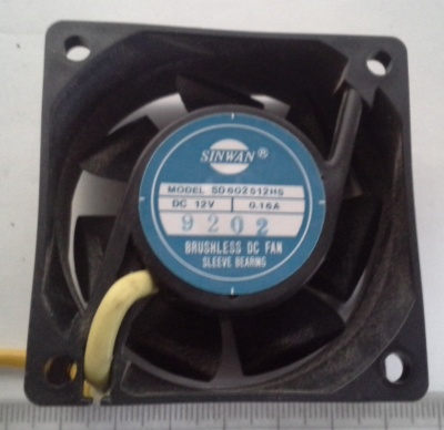 SD602512HS SINWAN starší .. balení 4ks za 50Kč