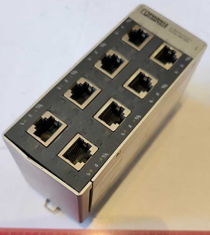 FL SWITCH SFN 8TX- 2891929 - Industrial Ethernet Switch, DIN