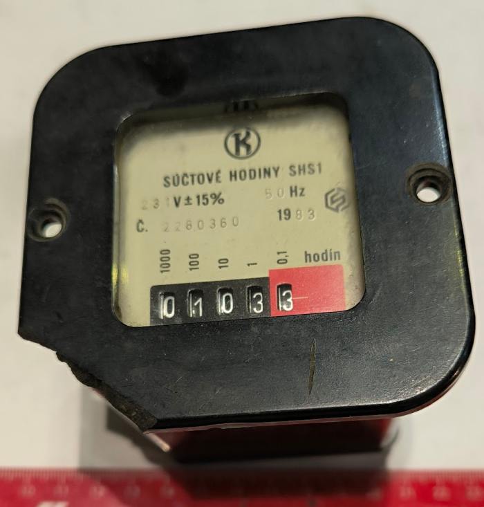 součtové hodiny SHS1, uklepnuté dle foto   .. cena na dotaz / price on request