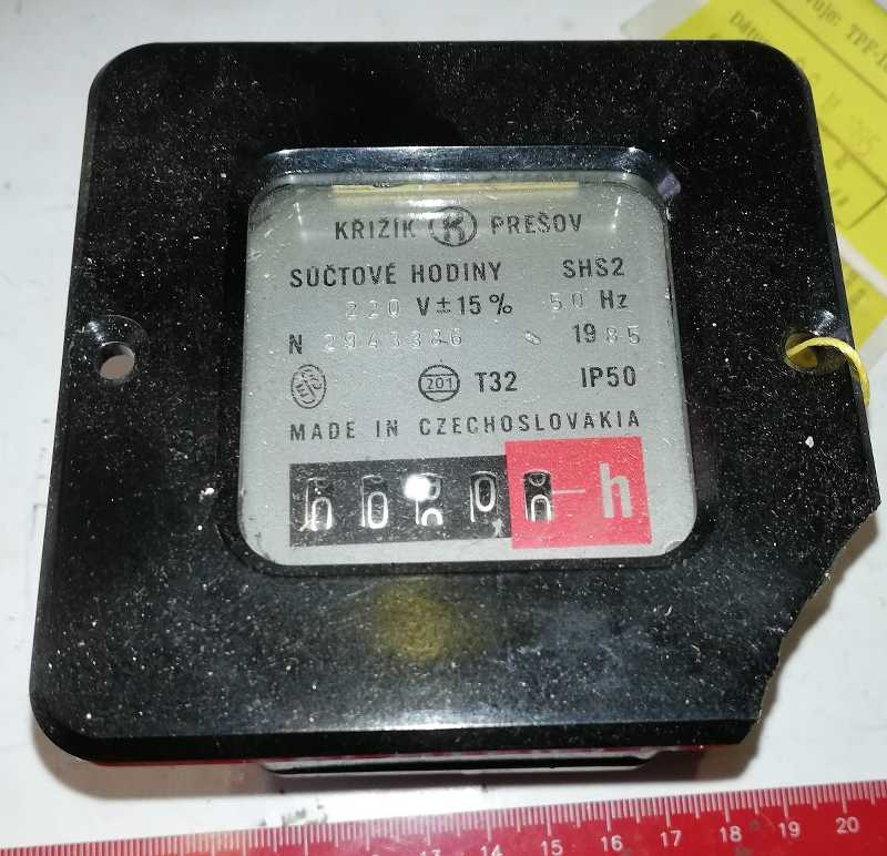 součtové hodiny SHS2, uklepnuté dle foto   .. cena na dotaz / price on request