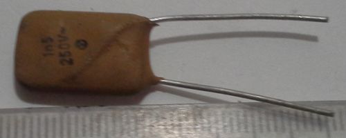 C SK73660 1n5/250V .. balení 50ks za 50Kč