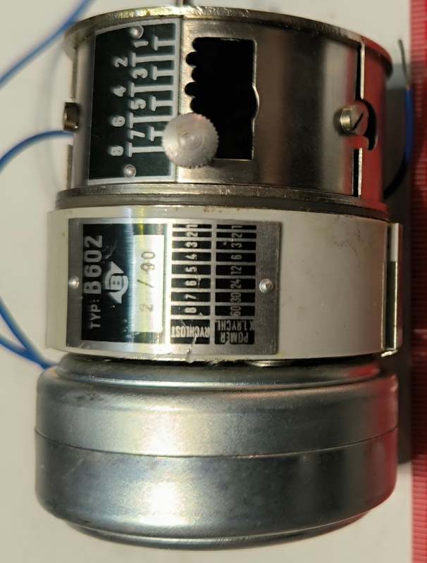 motorek SMZ375R 220V 50Hz s převodovkou B602 .. cena na dotaz / price on request