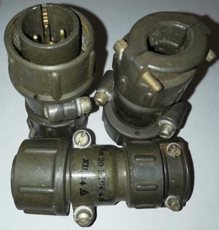 konektor ŠR20KPN4Š4 .. cena na dotaz / price on request