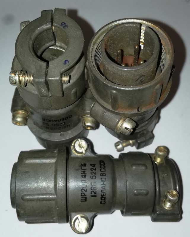 ŠR20P4NG4 konektor 4piny ( ШР20П4НГ4 )  .. cena na dotaz / price on request