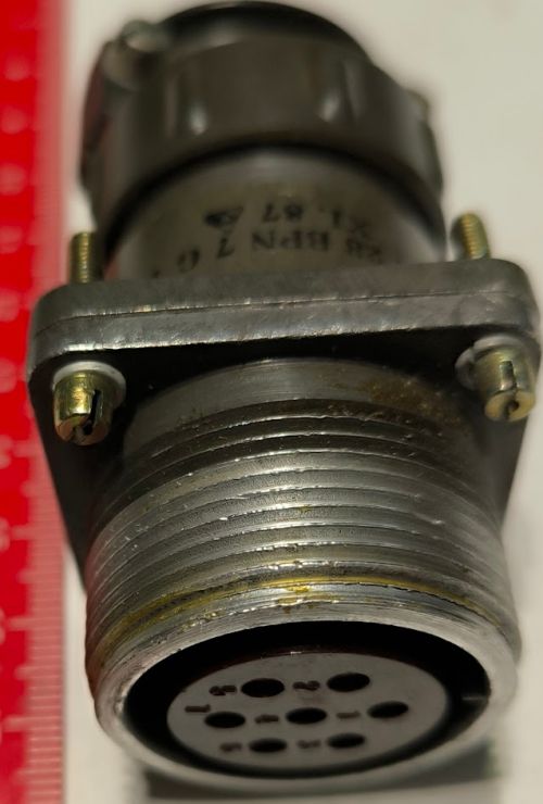 ŠR28BPN7G9 -  konektor - pájený .. cena na dotaz / price on request