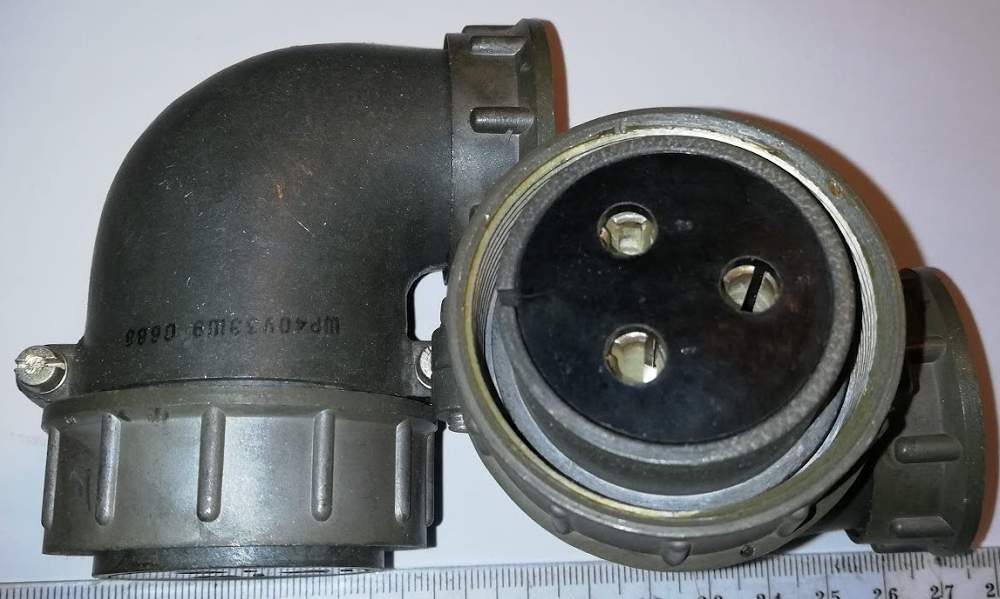 konektor SR40U33S9 ( ШР40У33Ш9 )   .. cena na dotaz / price on request