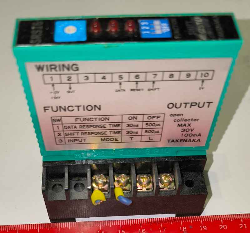 SRS16 - TAKENAKA - shift register  .. použitý / used    .. cena na dotaz / price on request