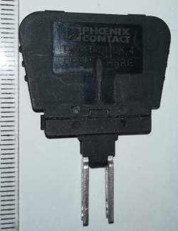 ST-SI-UK4  .. Pojistková zástrčka