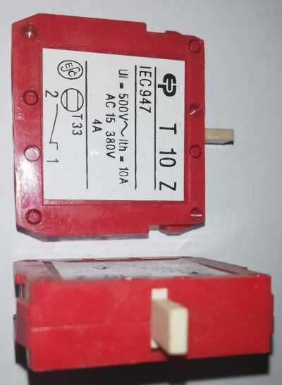 T10Z  - 1x rozpínací kontakt 10A 500V, šroubky ze spodu, rudá barva   .. cena na dotaz / price on request