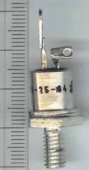 T911-16-08 - tyristor - pájený