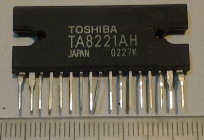 TA8221AH