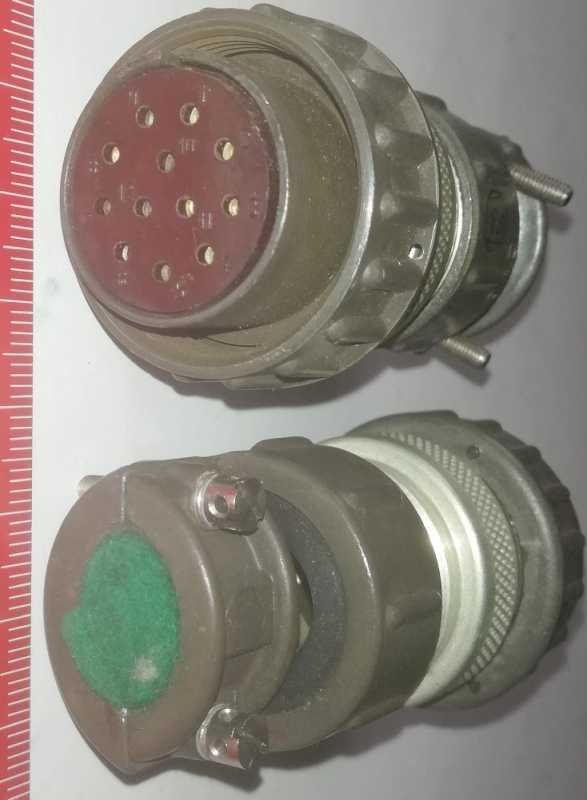 TAHF2 774.122-8 - konektor  .. cena na dotaz / price on request