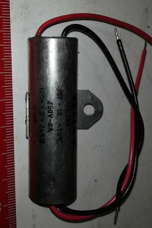 TC258 100n+2x2n5 250V 6A .. odrušovací člen ..  balení 10ks za 300Kč