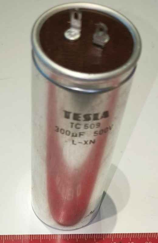 TC509 300uF 500V TESLA