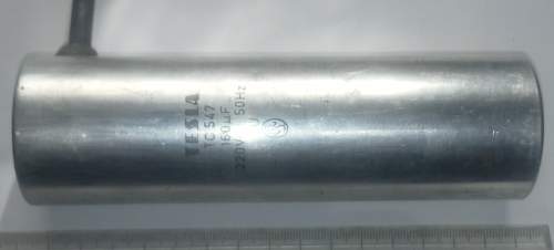 TC547 100uF 220V 50Hz