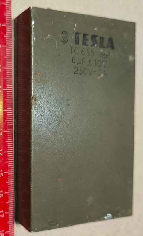 TC655MP 8uF 10% 250V - pájený
