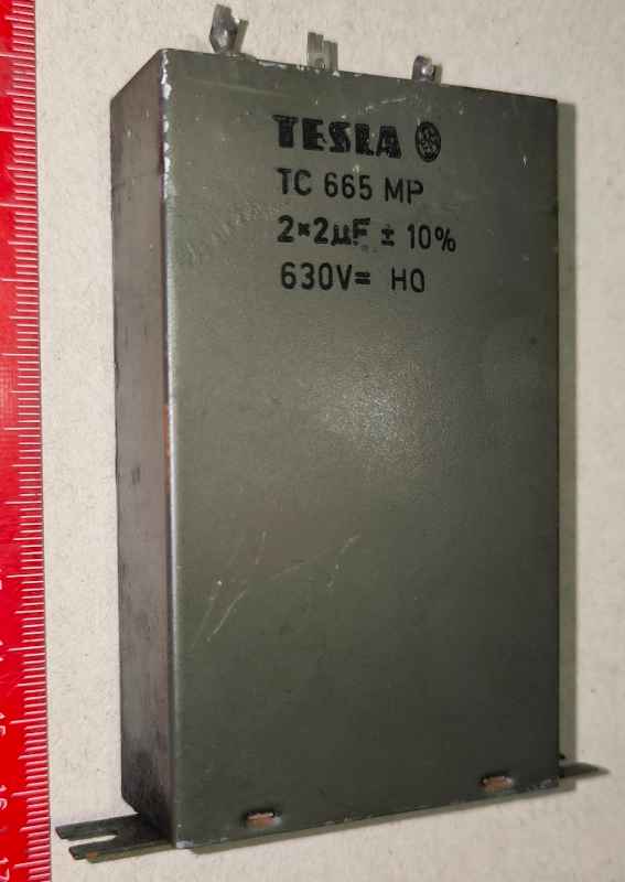 TC665MP  2+2uF 10% 630V - pájený