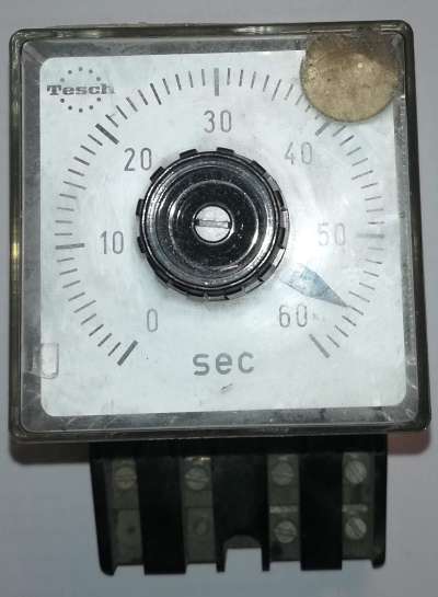 TESCH VS V25-207 220V 50Hz - industrial timer  .. cena na dotaz / price on request