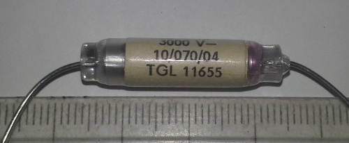 není skladem - TGL11655 - 1800pF 5% 3000V .. balení 9ks za 100Kč