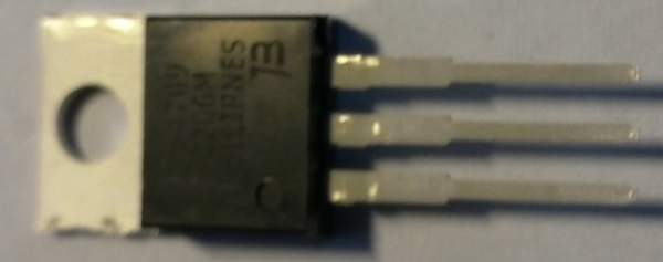 TIC206M - triak 600V 4A TO220AB .. balení 10ks za 50Kč