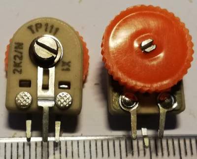 TP111 - 2k2 - odporový trimr  .. balení 10ks za 100Kč