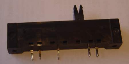 TP642 - 4k7/N - tahový pot., pájený