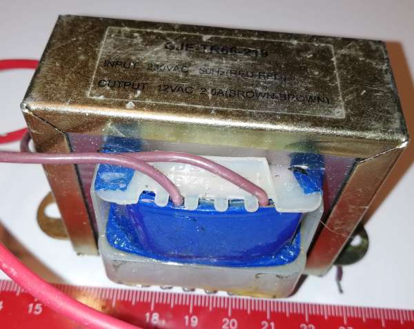 trafo230V 50Hz / 12V 2,5A,  z ukončené výroby, GJE-TR66-219