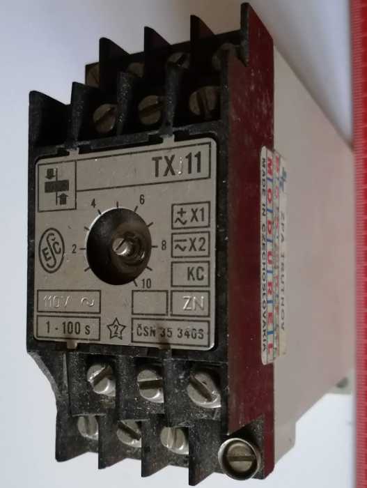 Relé TX11 ,  asi ZN KC 110V 50Hz 1-100s,  rozpečetěno, na náhradní díly
