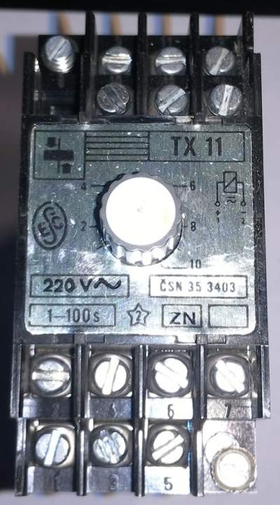 Relé TX11 ZN 220V 50Hz 1-100s, starší, nutno otestovat   .. cena na dotaz / price on request
