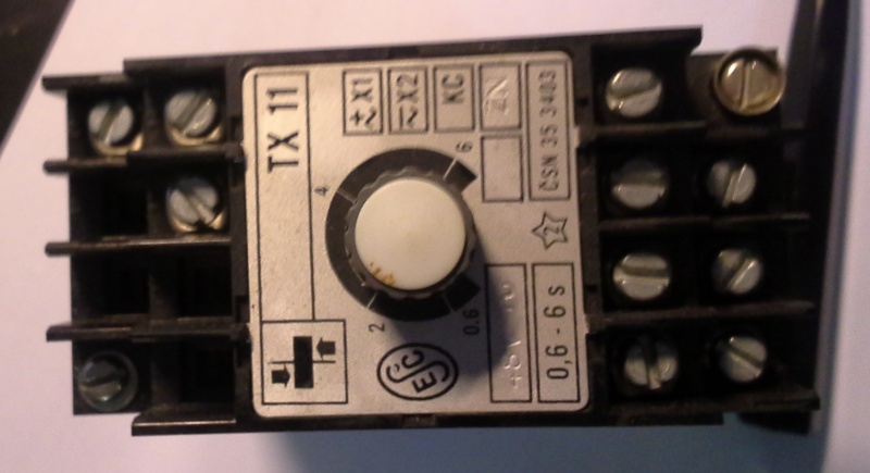 Relé TX11 ZN 48V 50Hz 0,6-6s,  nutno otestovat .. cena na dotaz / price on request